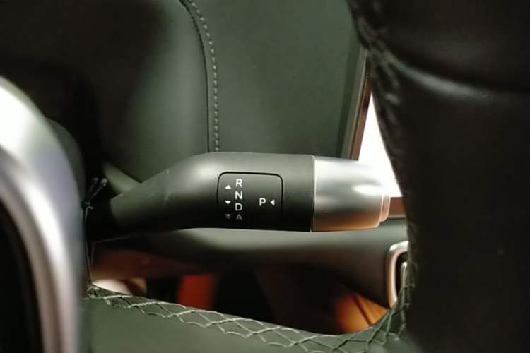 Used Li Auto L8 2024 Pro Model Gear Lever
