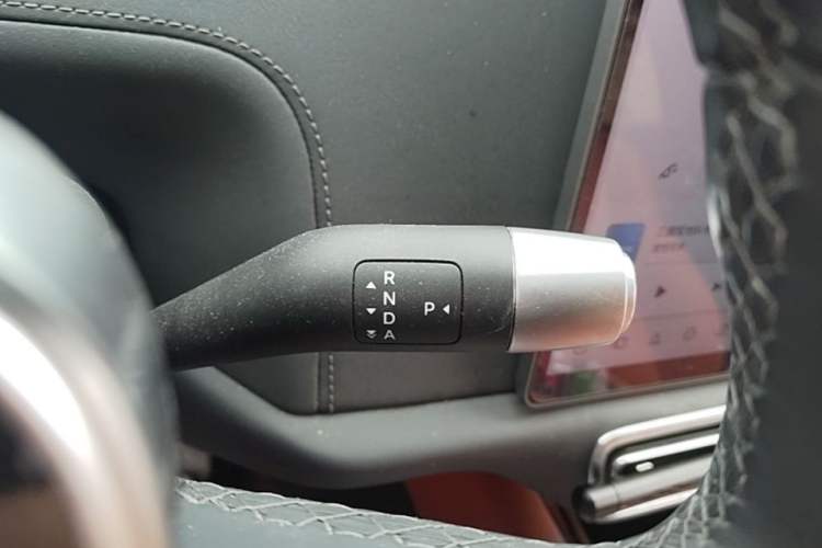 Used Li Auto L8 2024 Pro Model Gear Lever