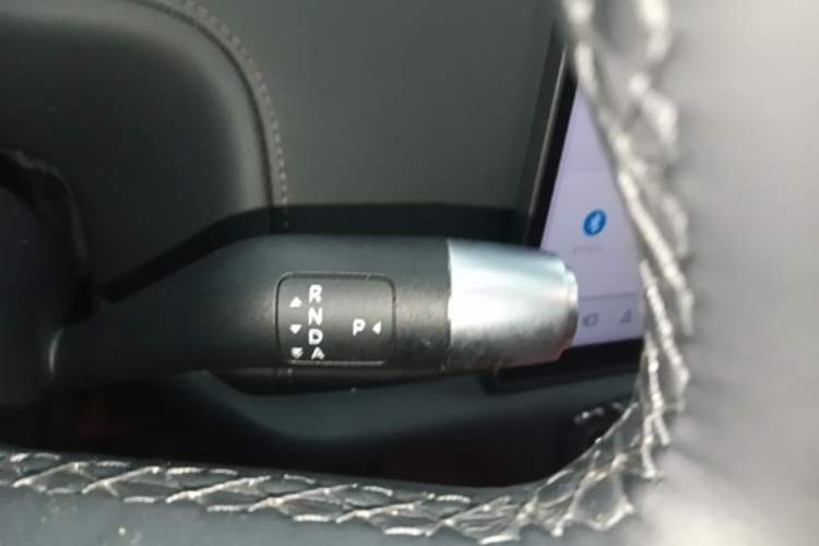 Used Li Auto L8 2024 Pro Model Gear Lever