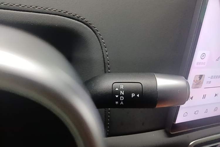 Used Li Auto L8 2024 Pro Model Gear Lever