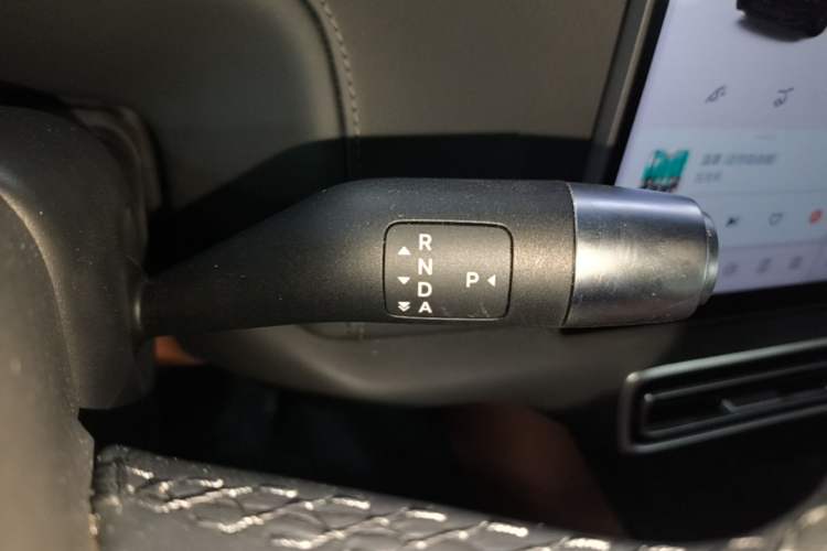 Used Li Auto L8 2024 Max Gear Lever