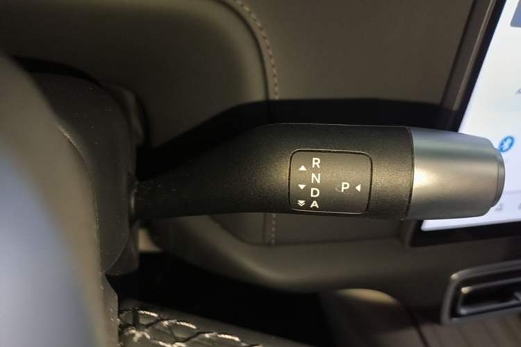 Used Li Auto L8 2024 Max Gear Lever