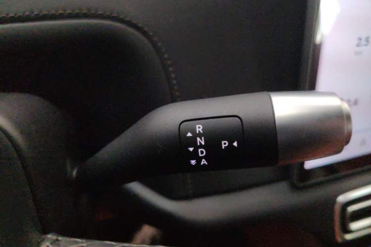 Used Li Auto L8 2024 Pro Model Gear Lever