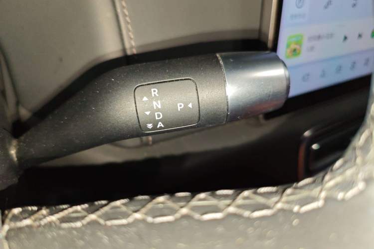 Used Li Auto L8 2024 Pro Model Gear Lever