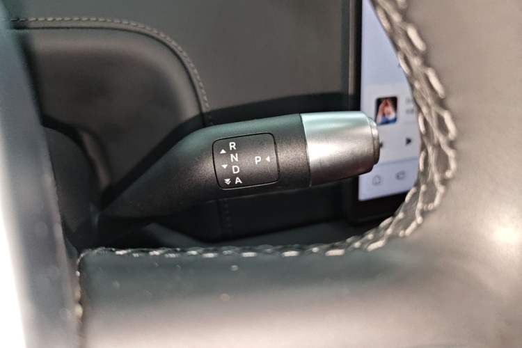 Used Li Auto L8 2024 Max Gear Lever