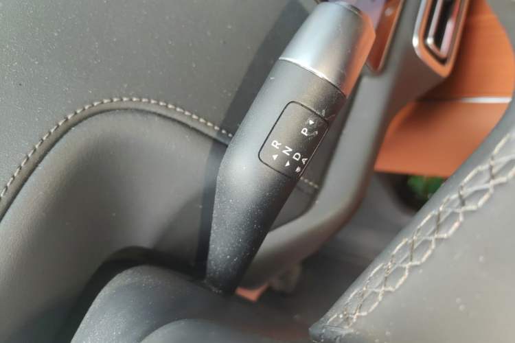 Used Li Auto L8 2024 Ultra Model Gear Lever