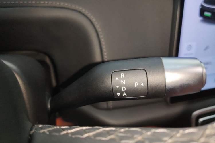 Used Li Auto L8 2024 Pro Model Gear Lever