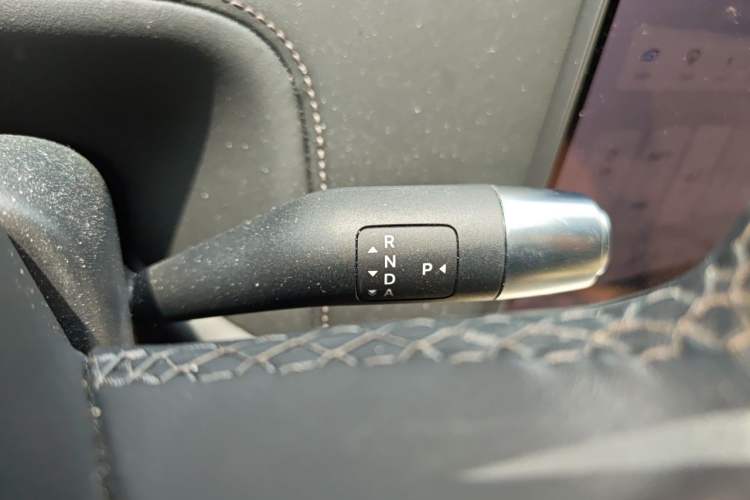 Used Li Auto L8 2024 Pro Model Gear Lever