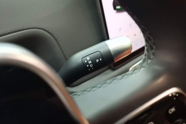 Used Li Auto L8 2024 Max Gear Lever