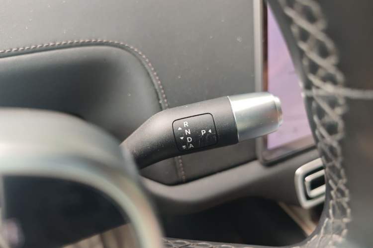 Used Li Auto L8 2024 Max Gear Lever