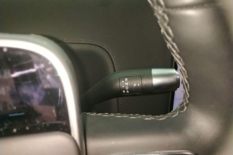 Used Li Auto L8 2024 Pro Model Gear Lever
