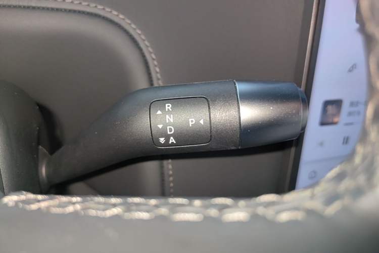 Used Li Auto L8 2024 Max Gear Lever