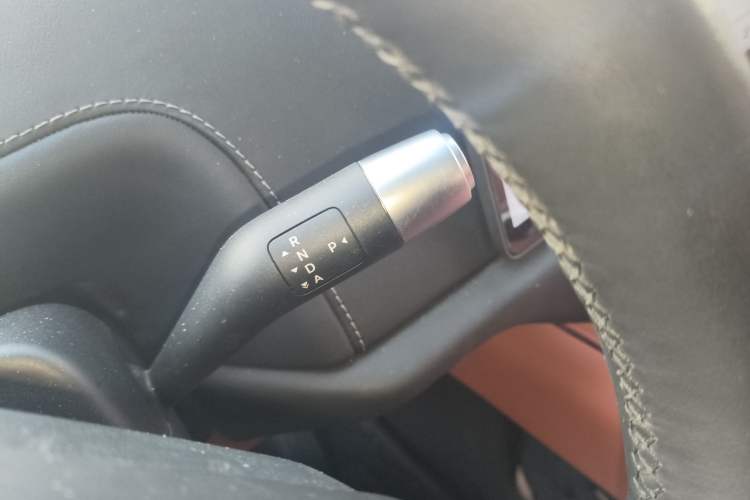 Used Li Auto L8 2024 Max Gear Lever