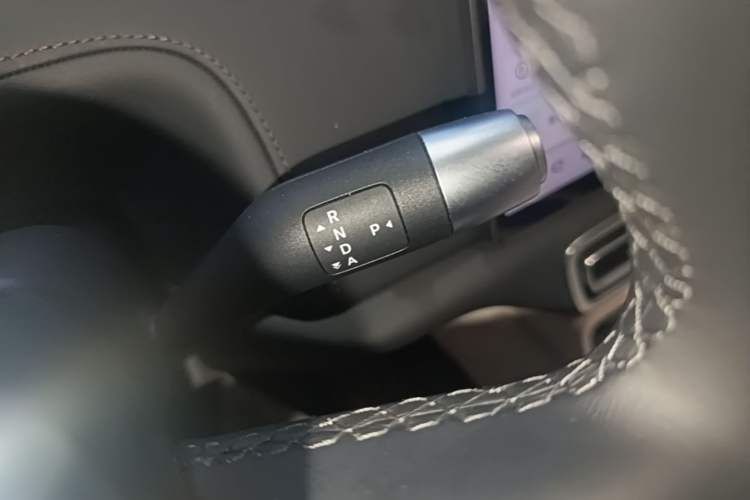 Used Li Auto L8 2024 Max Gear Lever