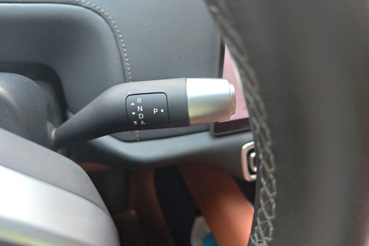 Used Li Auto L8 2024 Max Gear Lever
