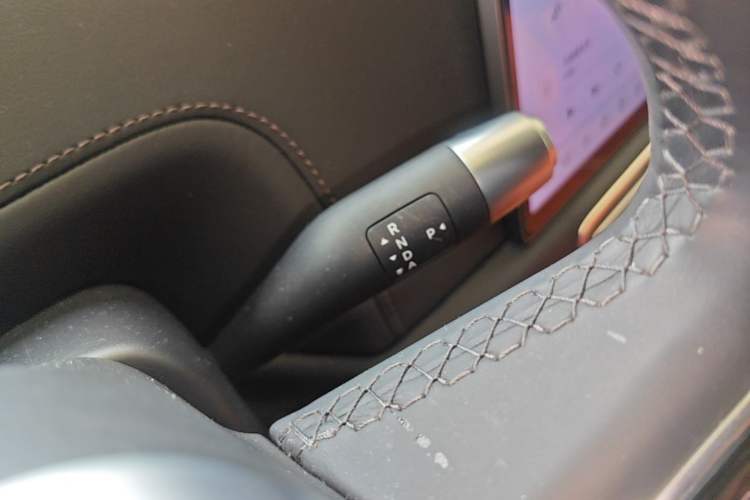 Used Li Auto L8 2024 Max Gear Lever