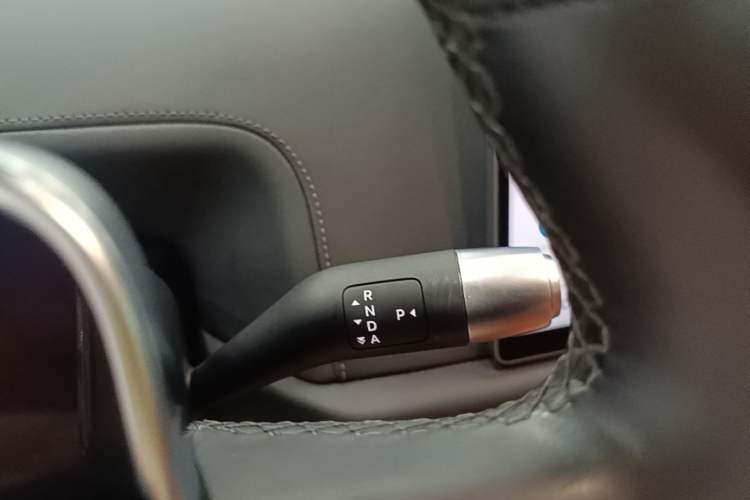 Used Li Auto L8 2024 Max Gear Lever