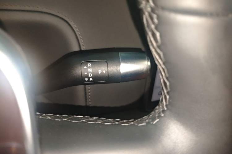 Used Li Auto L8 2024 Pro Model Gear Lever