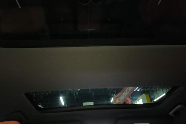 Used Li Auto L8 2024 Pro Model Headliner