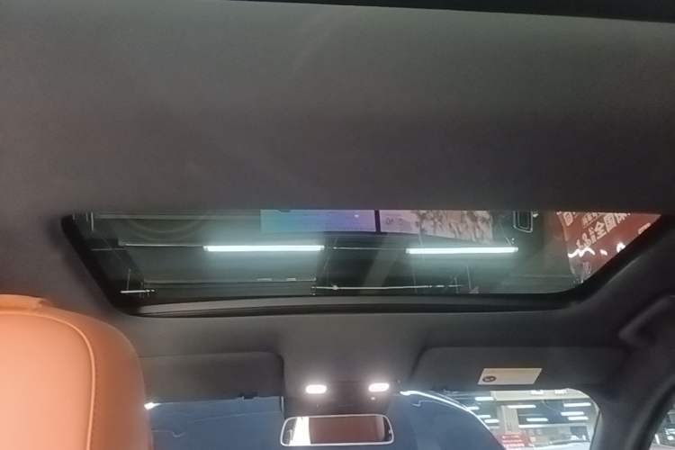 Used Li Auto L8 2024 Pro Model Headliner