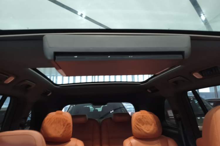 Used Li Auto L8 2024 Pro Model Headliner