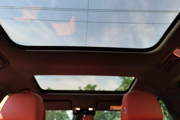 Used Li Auto L8 2024 Pro Model Headliner
