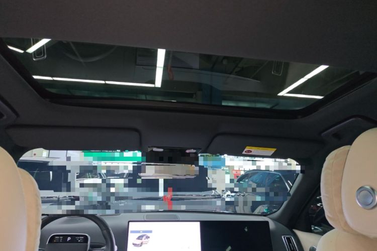 Used Li Auto L8 2024 Max Headliner
