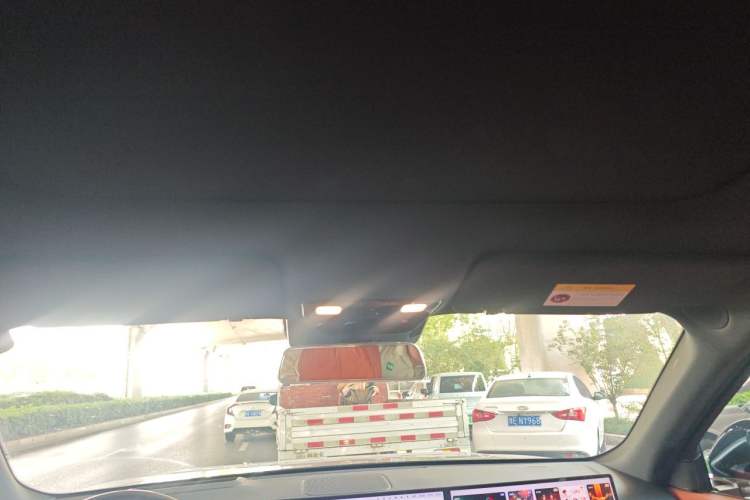 Used Li Auto L8 2024 Pro Model Headliner