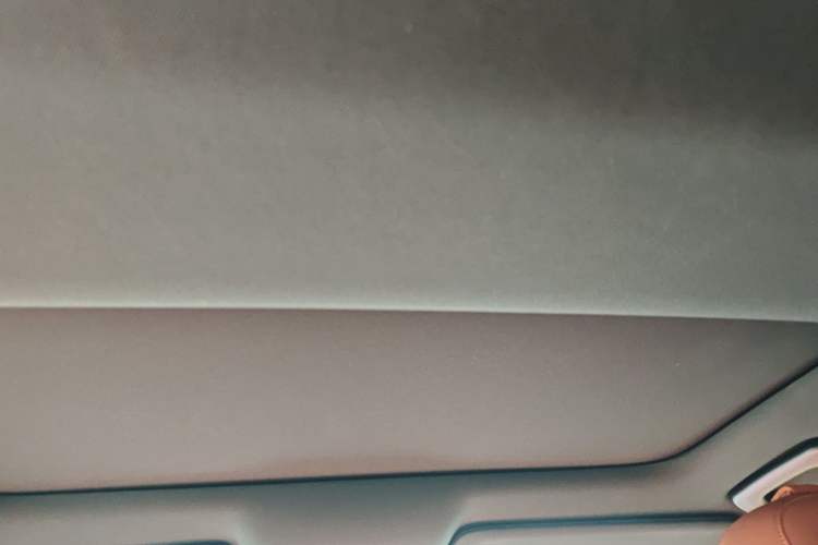Used Li Auto L8 2024 Max Headliner