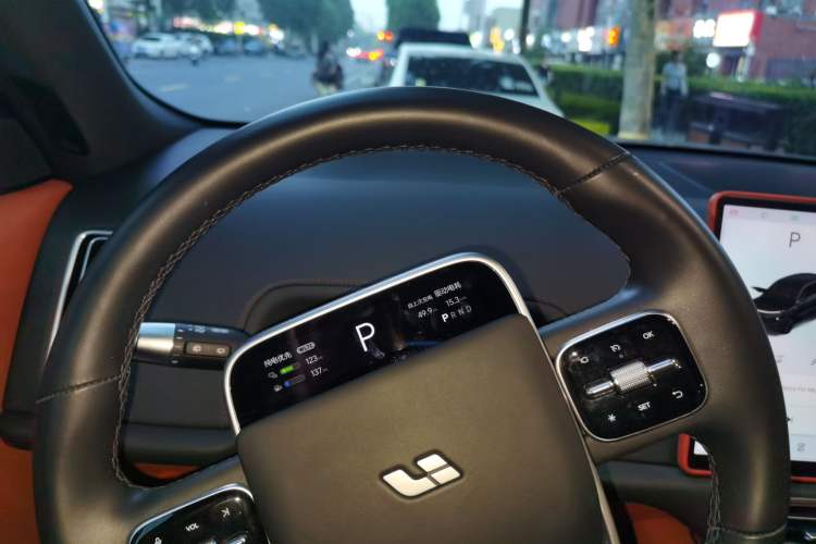 Used Li Auto L8 2024 Pro Model Instrument Cluster