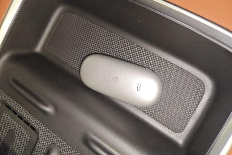 Used Li Auto L8 2024 Max Interior 1