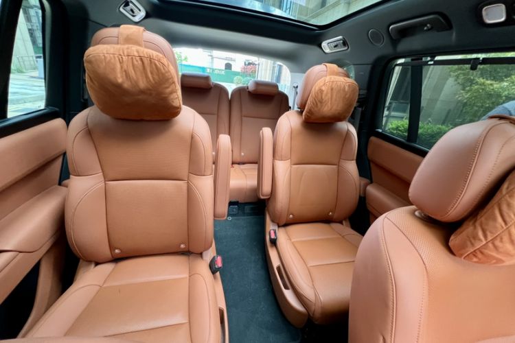 Used Li Auto L8 2024 Ultra Model Interior 10