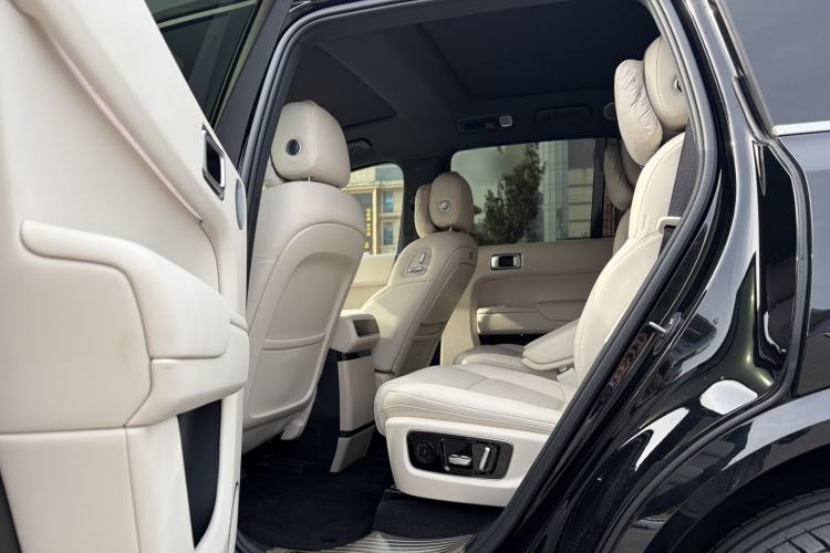 Used Li Auto L8 2024 Max Interior 2