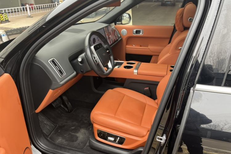 Used Li Auto L8 2024 Max Interior 2