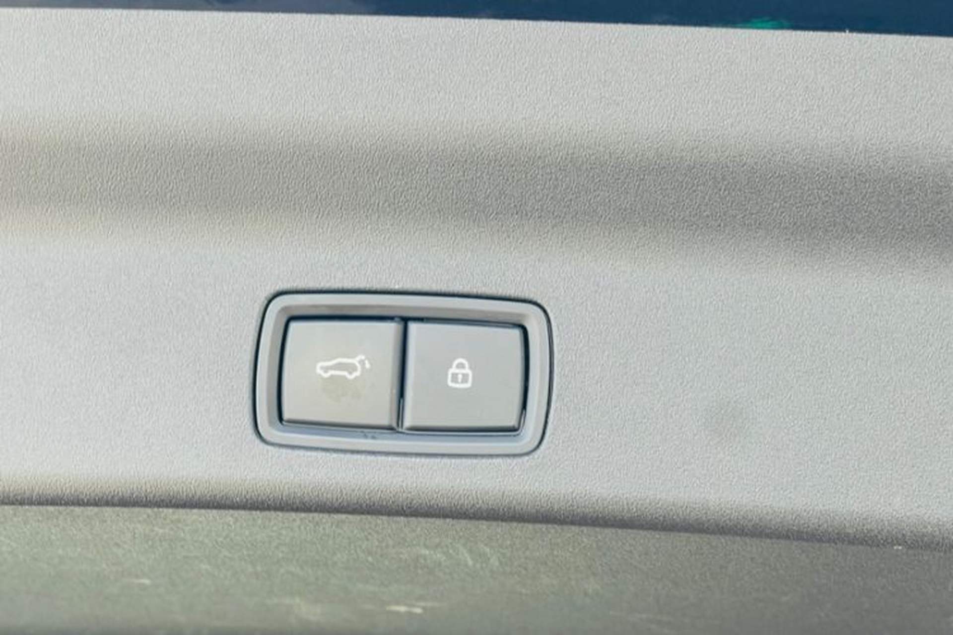 Used Li Auto L8 2024 Pro Model Interior 3