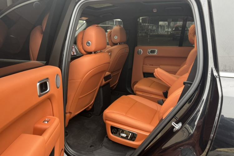 Used Li Auto L8 2024 Max Interior 6