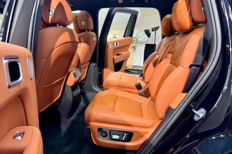 Used Li Auto L8 2024 Pro Model Interior 8