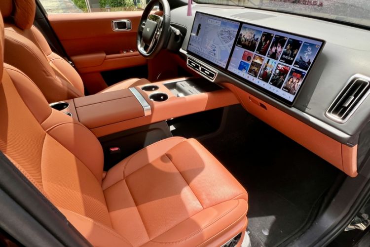 Used Li Auto L8 2024 Ultra Model Interior 8