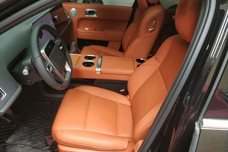 Used Li Auto L8 2024 Pro Model Left Front Seat