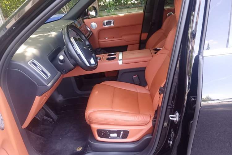 Used Li Auto L8 2024 Pro Model Left Front Seat