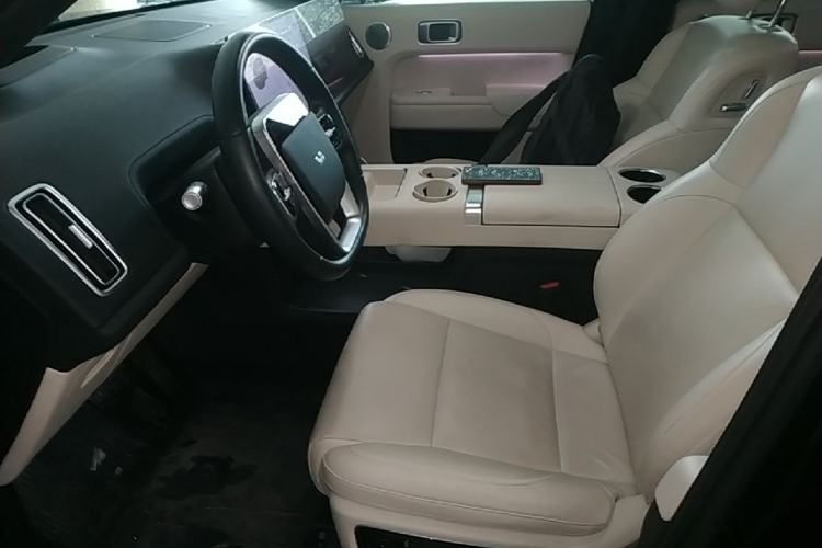 Used Li Auto L8 2024 Pro Model Left Front Seat