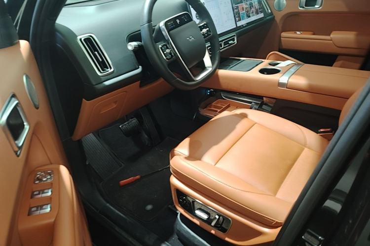 Used Li Auto L8 2024 Pro Model Left Front Seat