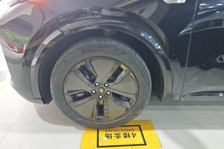 Used Li Auto L8 2024 Pro Model Left Front Wheel Hub
