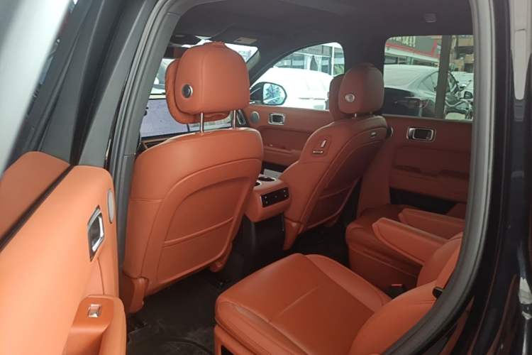 Used Li Auto L8 2024 Ultra Model Left Rear Seat