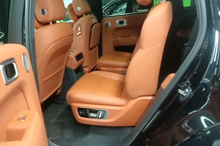 Used Li Auto L8 2024 Pro Model Left Rear Seat