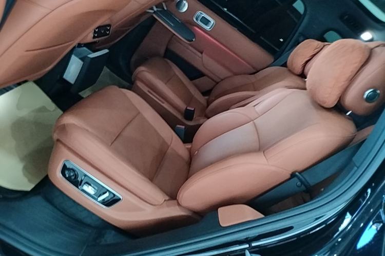Used Li Auto L8 2024 Ultra Model Left Rear Seat