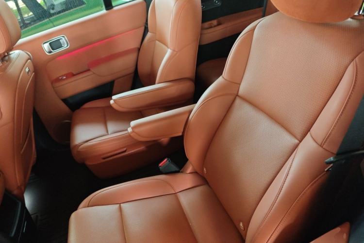 Used Li Auto L8 2024 Pro Model Left Rear Seat