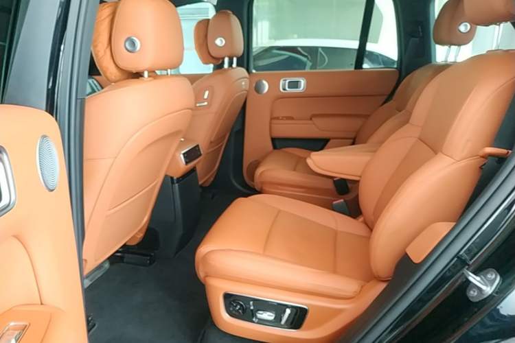 Used Li Auto L8 2024 Ultra Model Left Rear Seat