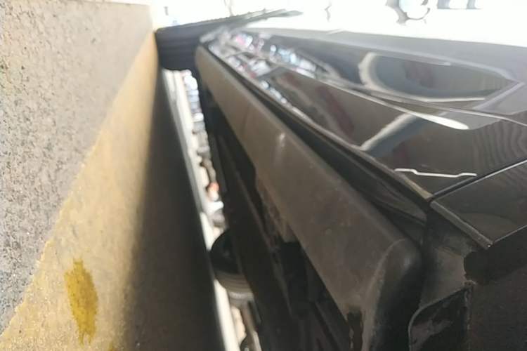 Used Li Auto L8 2024 Max Left Side Sill