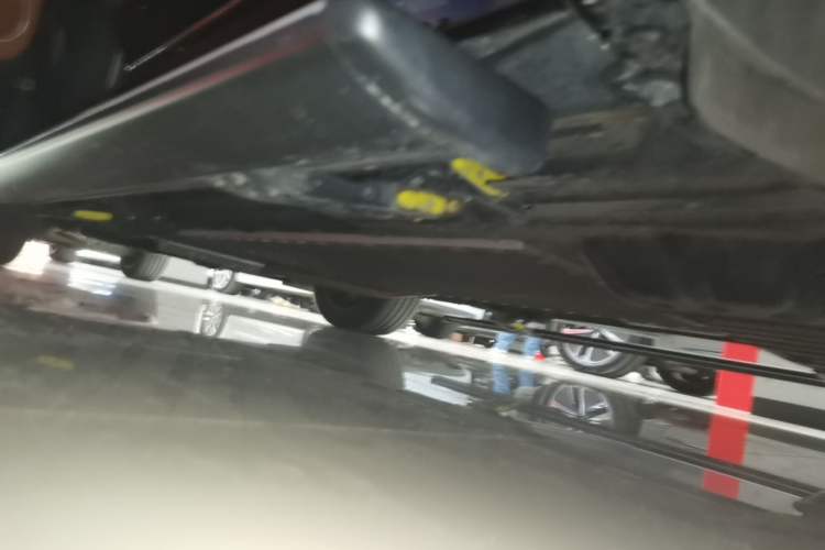 Used Li Auto L8 2024 Max Left Side Sill